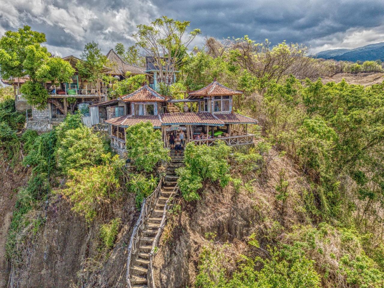 Отель Dream Hill Ловина Экстерьер фото